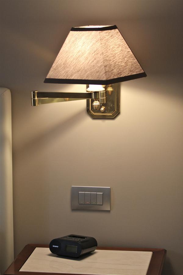 Bronzino House Bed & Breakfast Milan Bagian luar foto