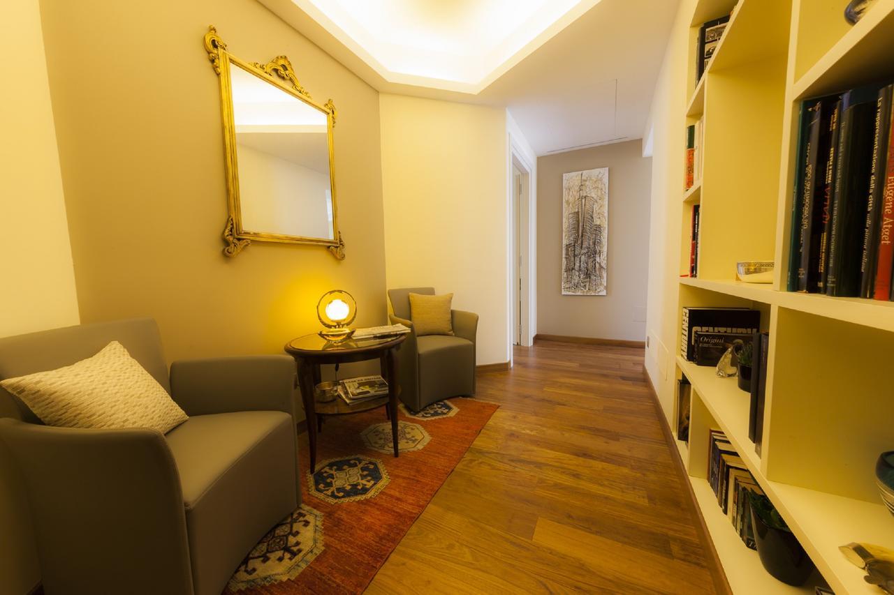 Bronzino House Bed & Breakfast Milan Bagian luar foto