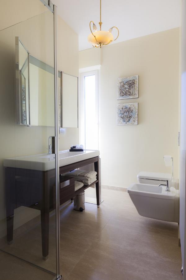 Bronzino House Bed & Breakfast Milan Bagian luar foto