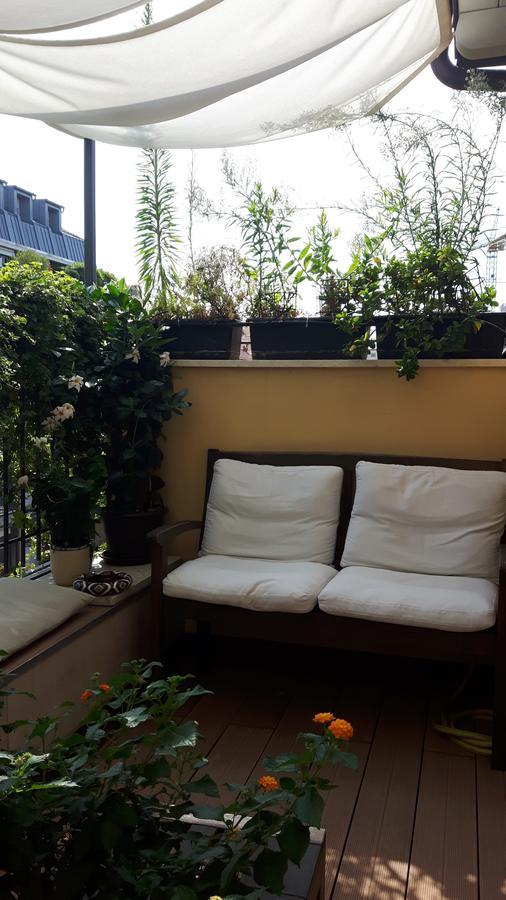 Bronzino House Bed & Breakfast Milan Bagian luar foto