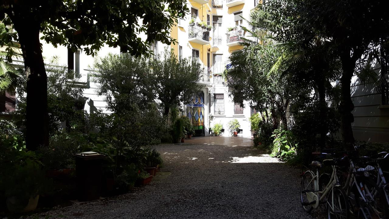 Bronzino House Bed & Breakfast Milan Bagian luar foto